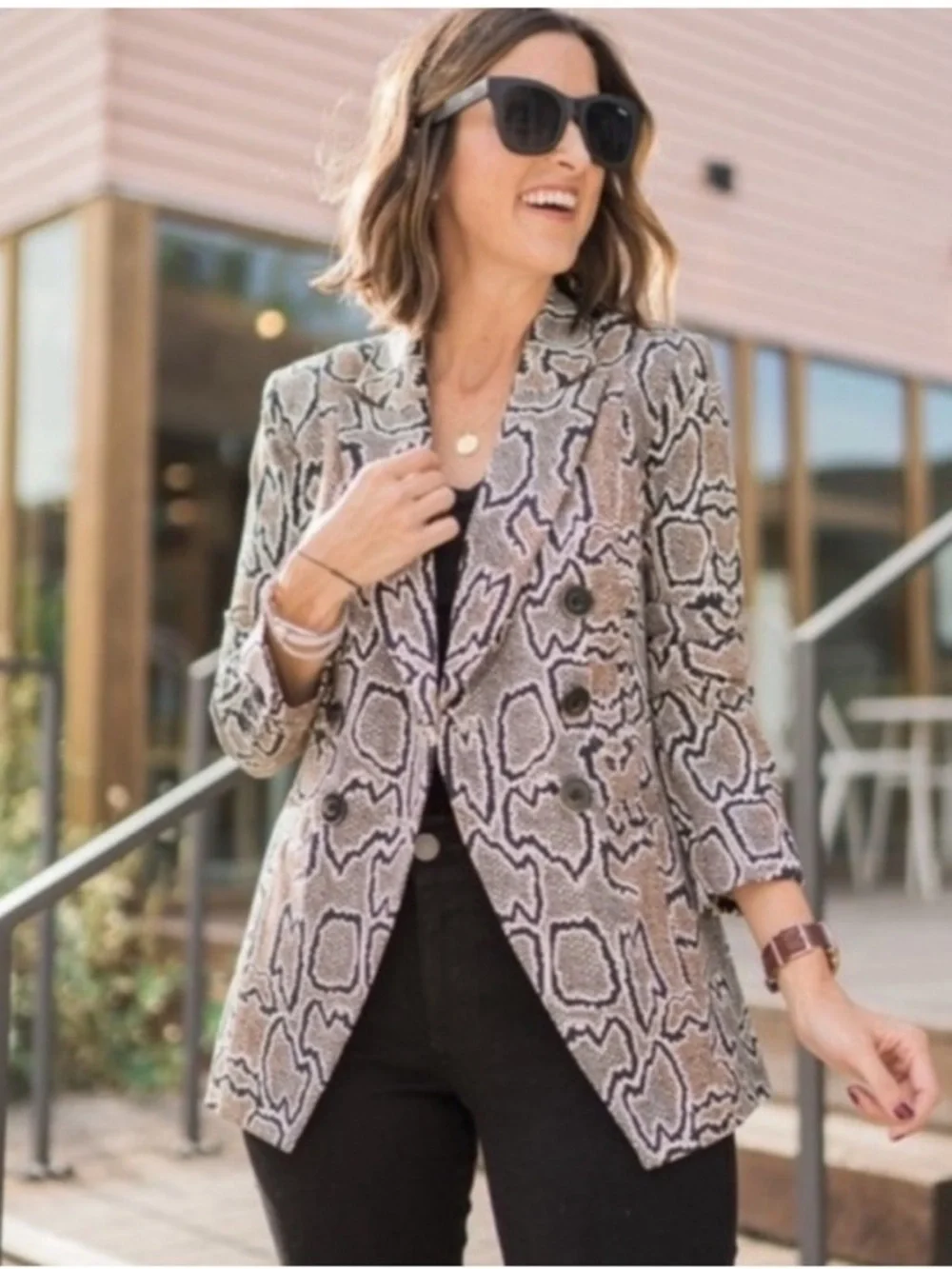 CAbi Tan Snake Pattern Double Breasted Stretch Blazer 14 - Picture 1 of 14